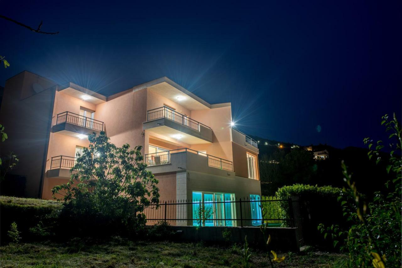 Villa Солин Экстерьер фото